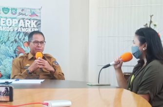 Talk Show bersama Prambors FM Makassar.