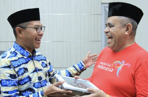 Prof Max dan Prof Jufri bertemu membahas event Harmoni Nusantara.